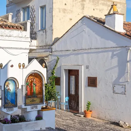 Charming With Balcony In - 45 M² With Parking * Pisticci