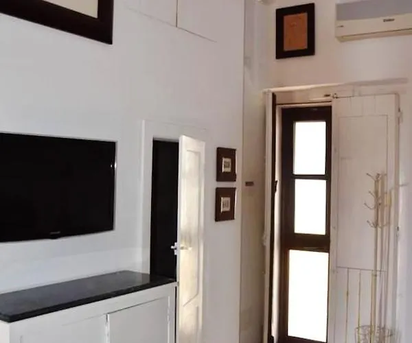 Charming With Balcony In - 45 M² With Parking Pisticci