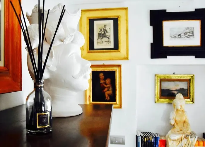 Charming With Balcony In - 45 M² With Parking * Pisticci